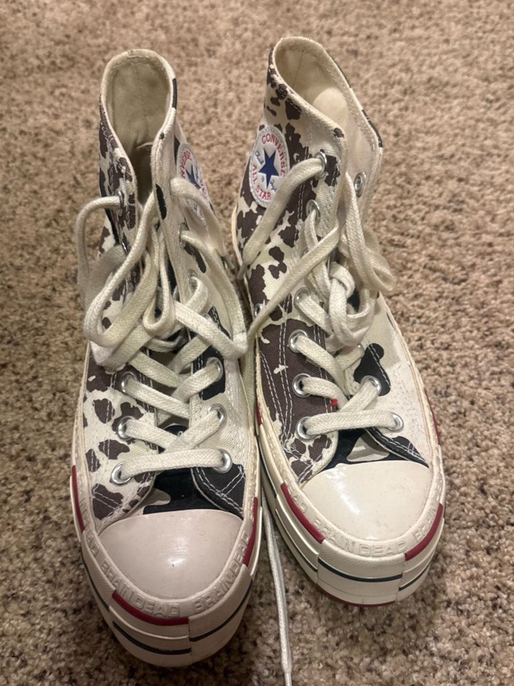 Converse Kids High-Top Sneakers in White and Brown Cow Print
